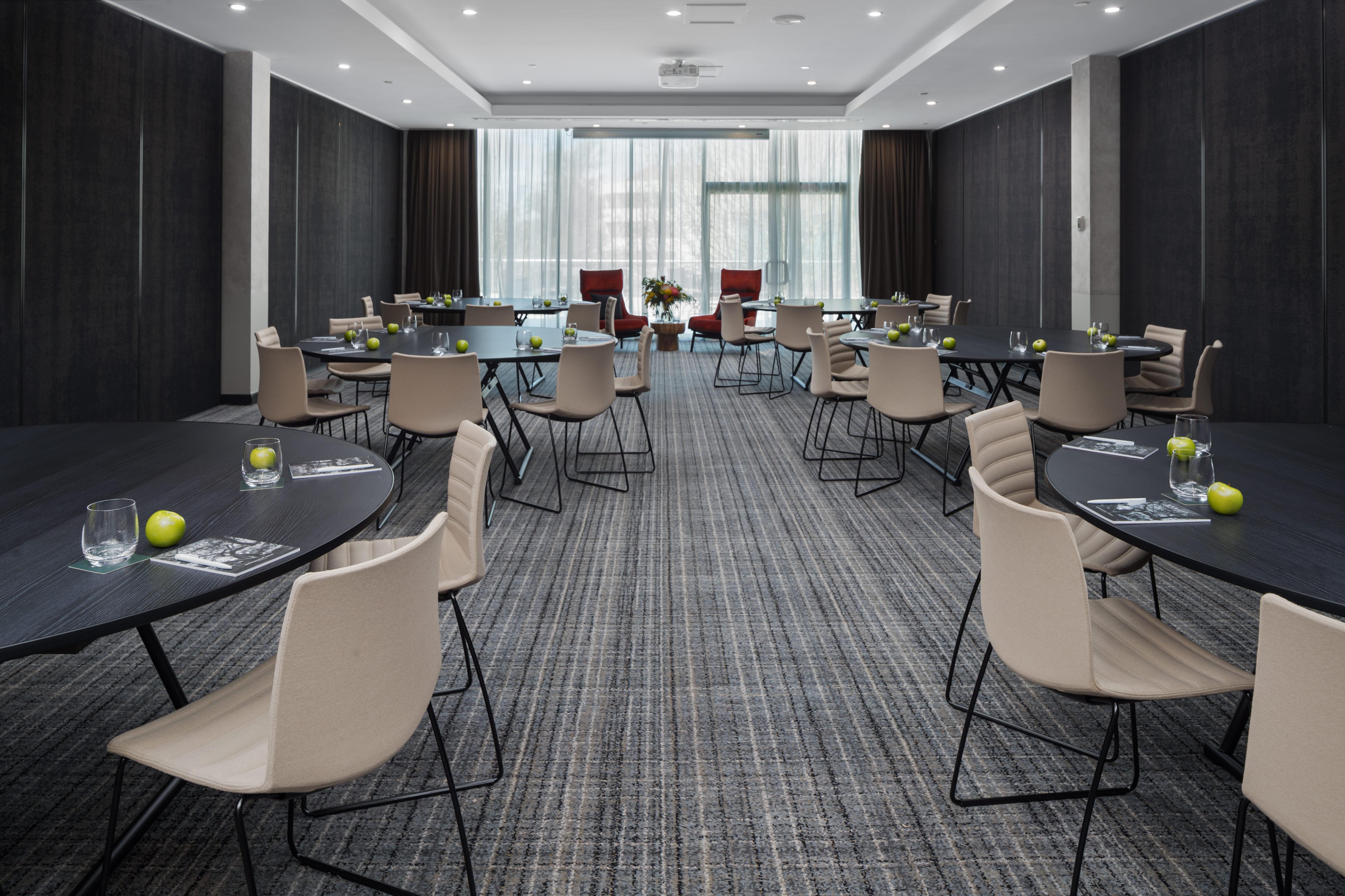 Rydges Canberra Exterior foto